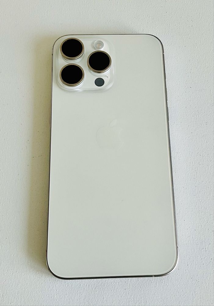 Apple iPhone 15 Pro Max 256 GB White Titanium