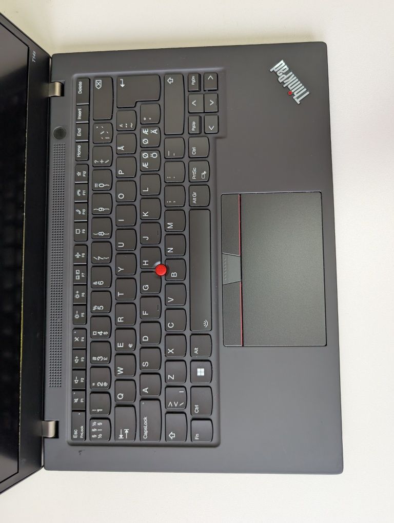 Ультрабук Lenovo ThinkPad T14s G2/i7-1185G7/16GB/256M2/FHD/IPS/14"