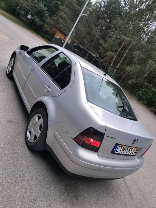 Ładna i zadbana Vw Bora 1.6 benzyna 99r Przebieg 266tys km oc i pt rok