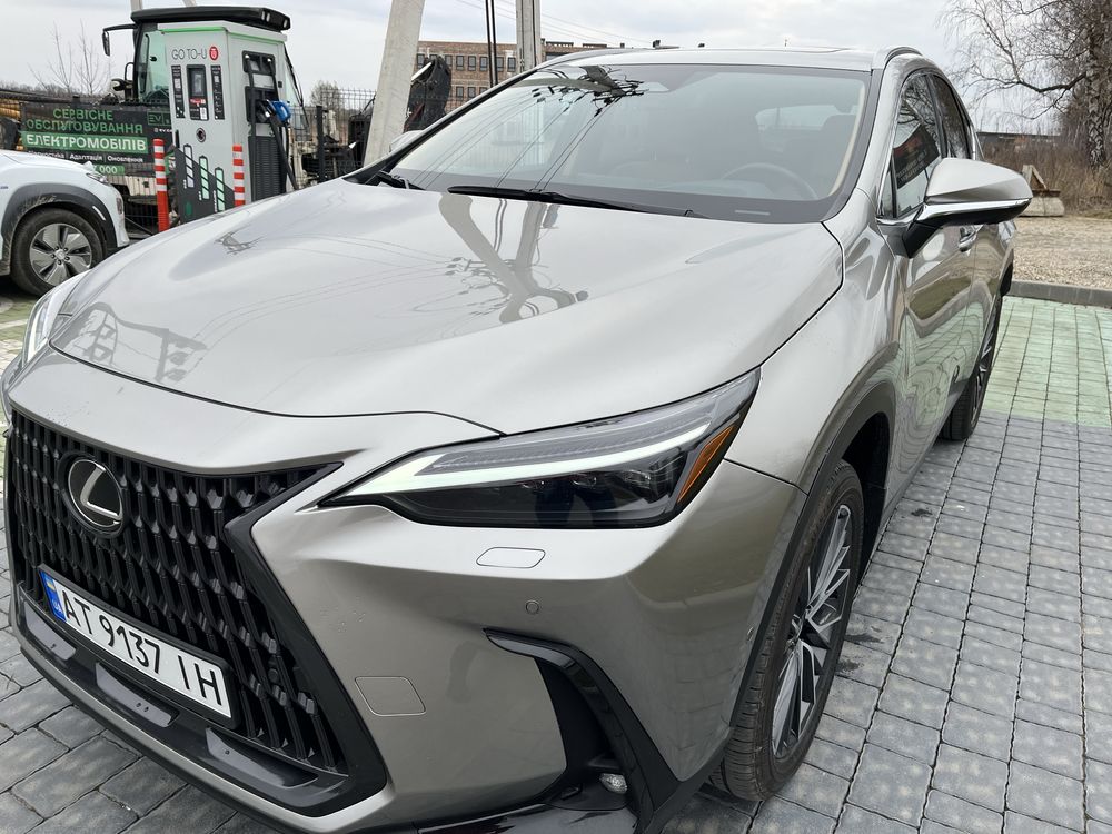 Lexus NX450h+(2024р)