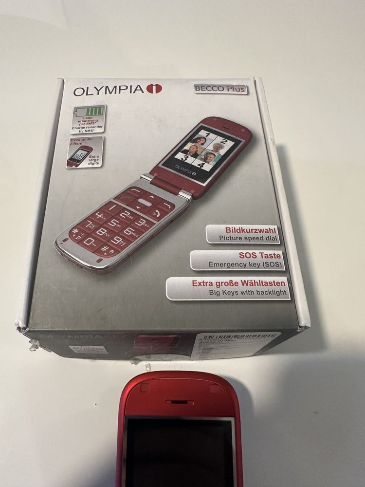 Telefon dla seniora Olympia z funkcją SOS