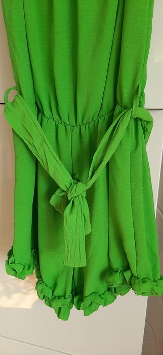 Zielony kombinezon do 105cm  w biuście