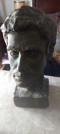 Raimundo Aragão  busto gesso  escultura.  1978. Albufeira Algarve