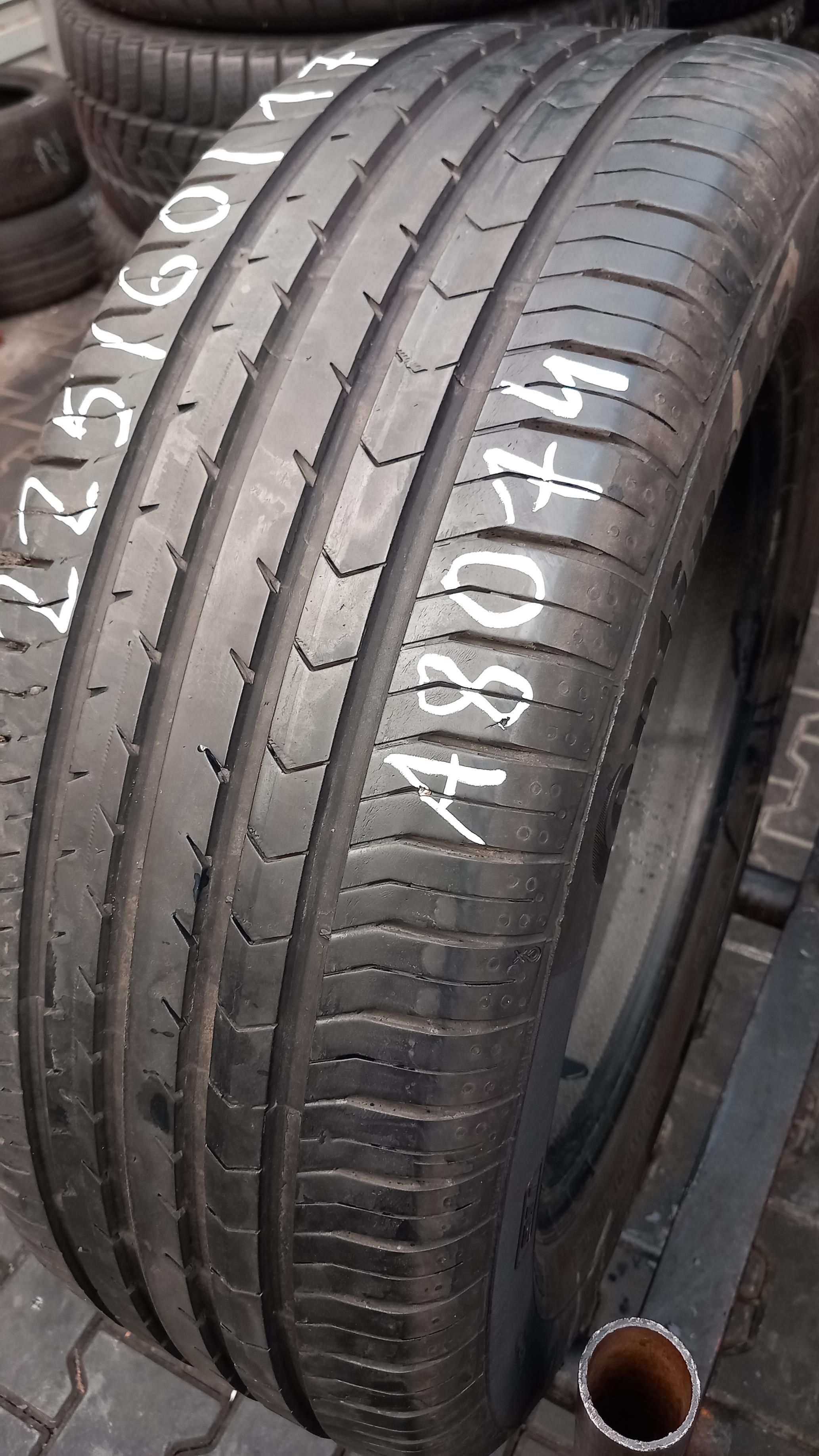 225/60/17 Continental Conti Premium Contact 5 SUV 99V