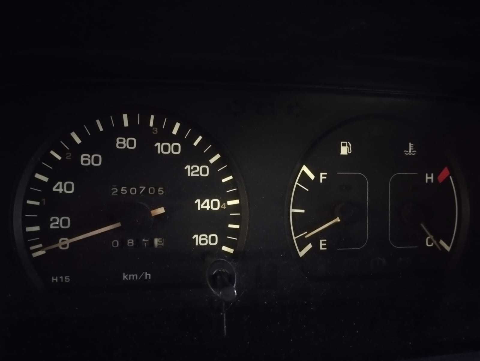 Toyota Hiace 1991 - 9 Lugares