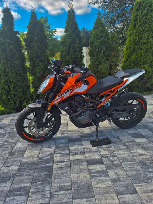 Ktm duke 125  2017 ABS "Polift" Super stan.