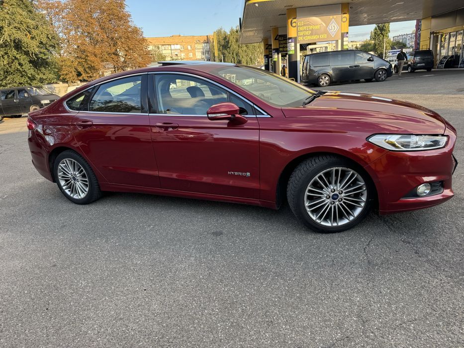 Ford fusion hybrid