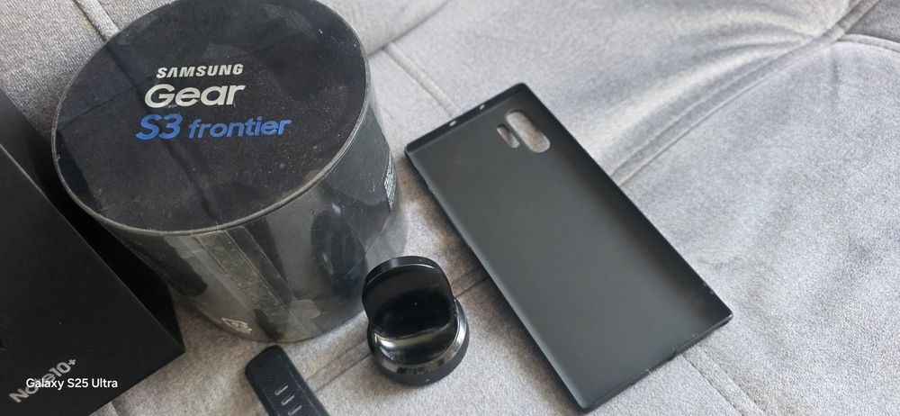 Samsung NOTE 10 PLUS 12Gb/256Gb  + Smartwatch Samsung GEAR S3 FRONTIER