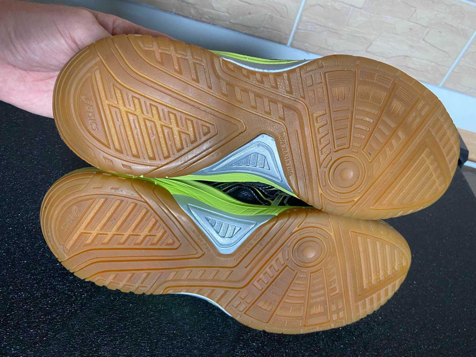 Asics Gel Squard для волейболу / гандболу / тенісу 27,5см