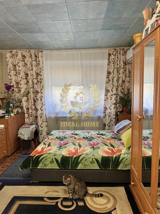 Продаж 2кімнат в гуртожитку 48 кв. м на вул. Петра Вершигори