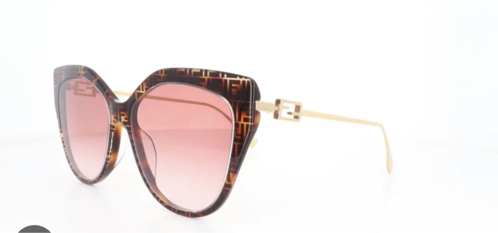 Óculos de sol Fendi