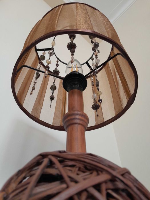 Candeeiros restaurados e reinventados