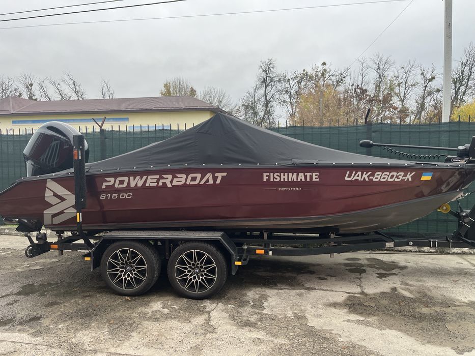 Човен Powerboat 615 Competition з Yamaha 200