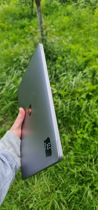 MacBook air M1 A2337 512ssd