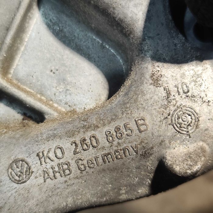 Vw Audi Seat Skoda 1.4tsi Mocowanie Sprężarki Klimatyzacji