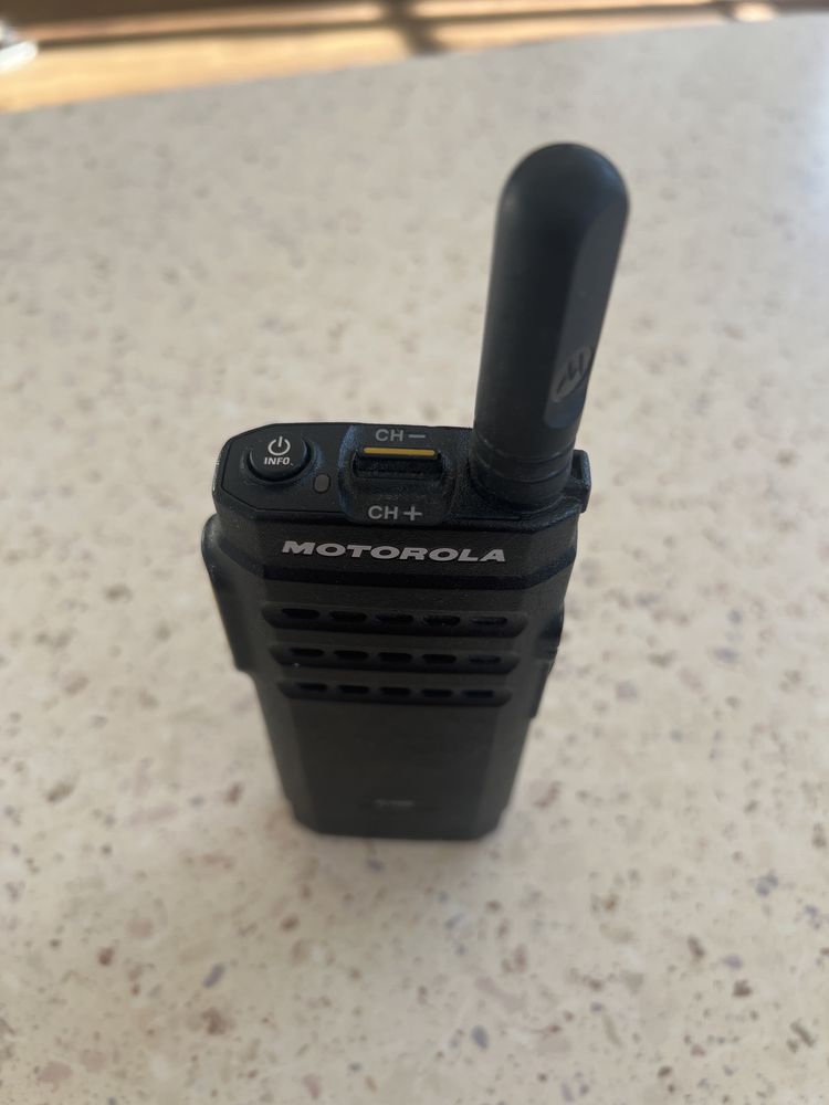 Krotkofalówka motorola sl1600