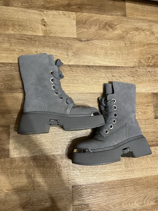 Жіночі теплі черевики замш Vitto Rossi