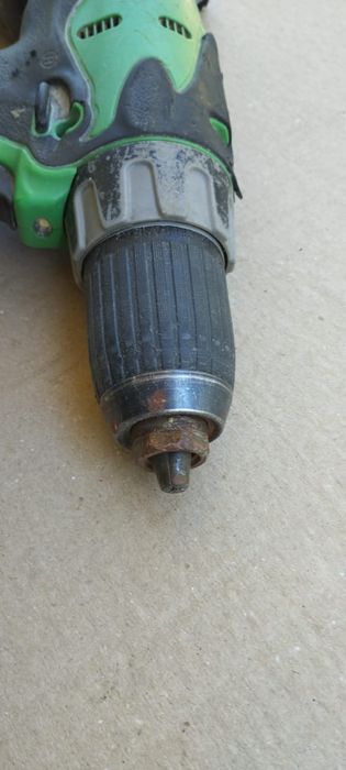 Шуруповерт Hitachi DS18DSL