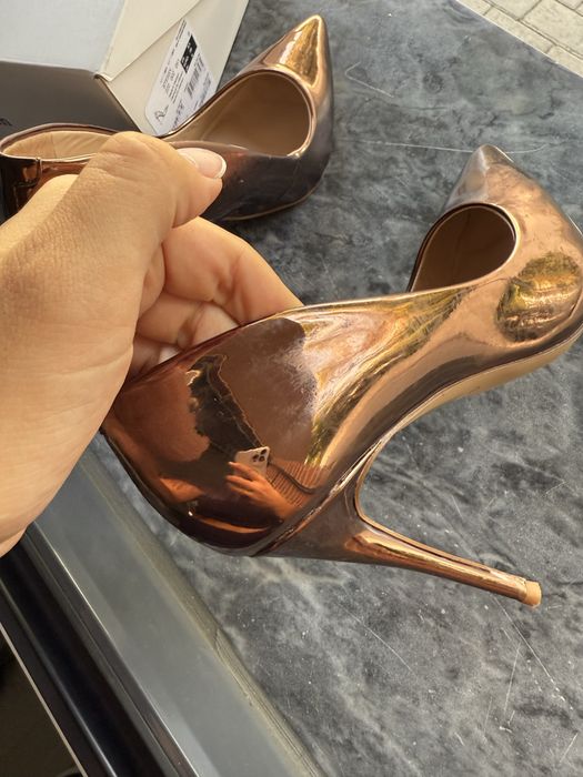 Sapatos de salto ALDO