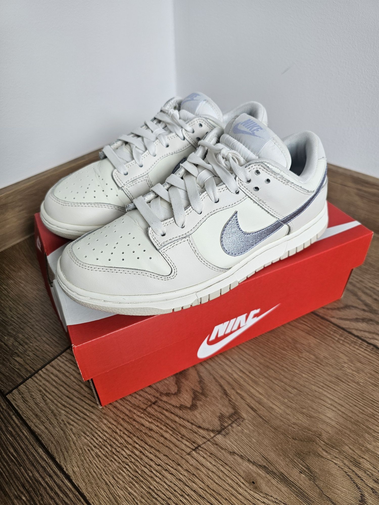 Nike Dunk Low Ess 38 (24cm) białe/kremowe nie Airforce 1