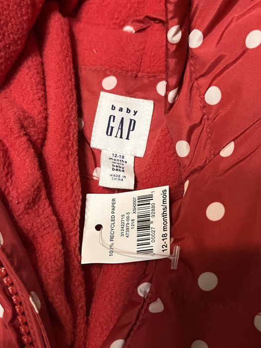 Продам дитячий комбінезон GAP на пуху на ріст 74-80