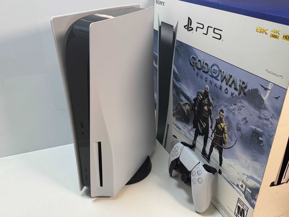 Konsola PlayStation 5 PS5 825GB z Padem Napędem Super Stan Gwarancja