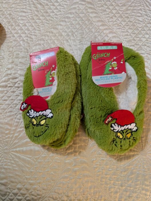 Pantufas Grinch novas