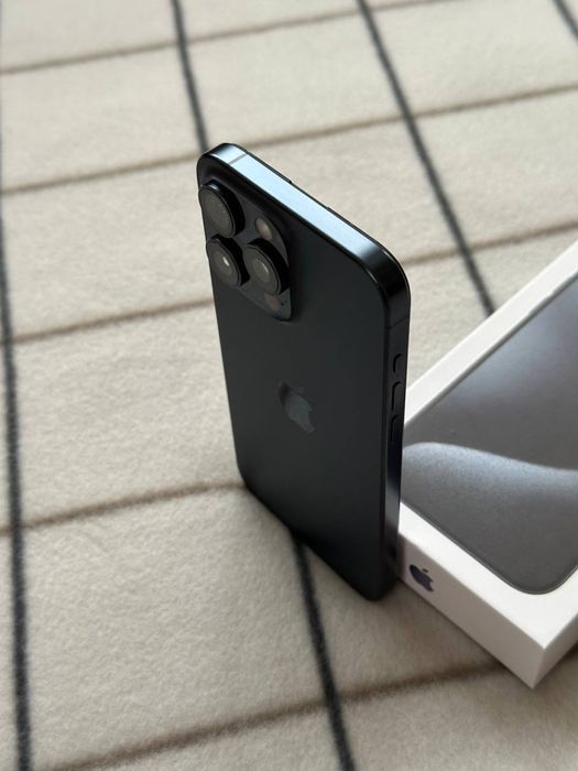 Продам IPhone 15 PRO MAX 256 Neverlock