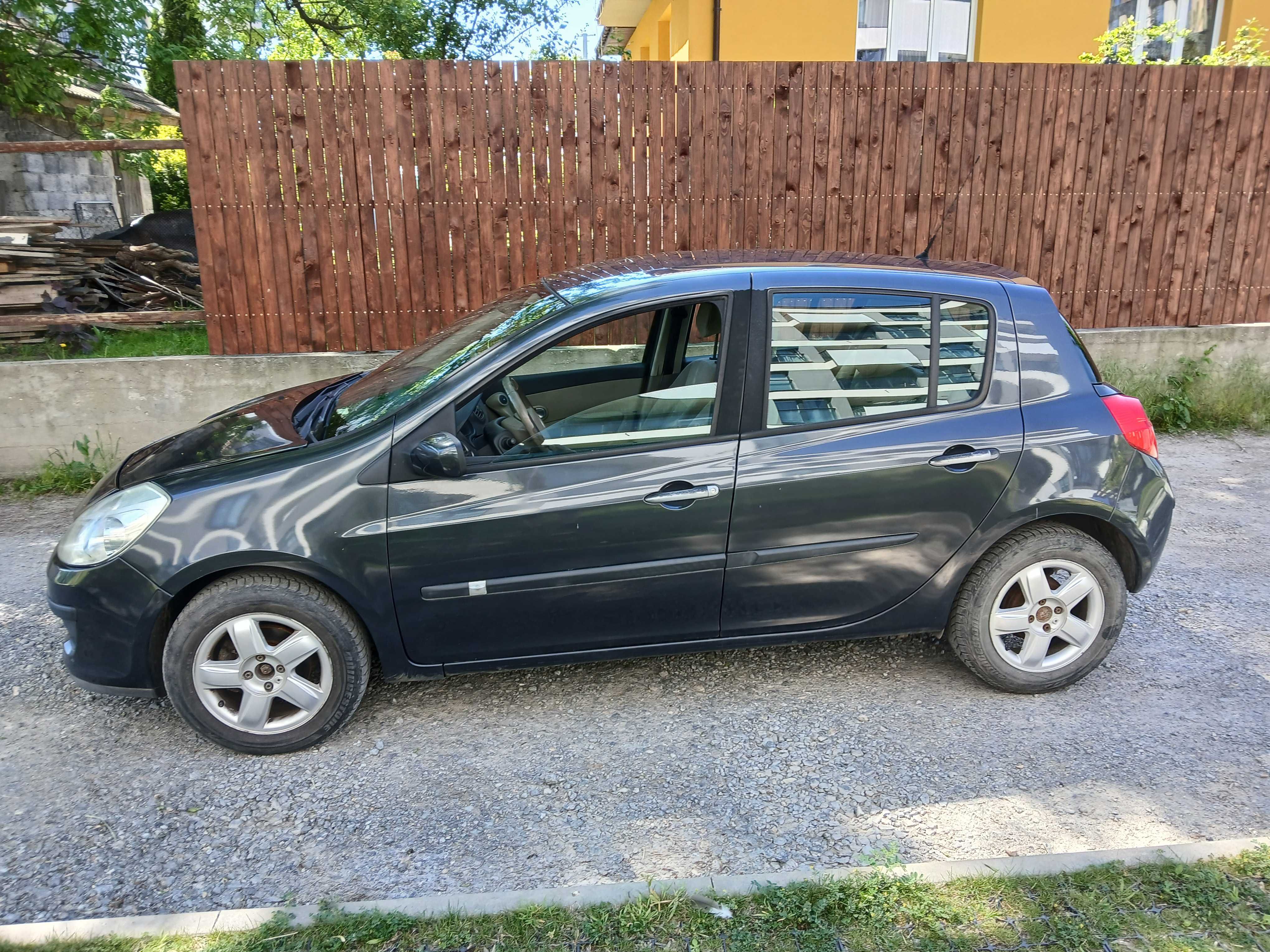 Renault Clio - 1.4