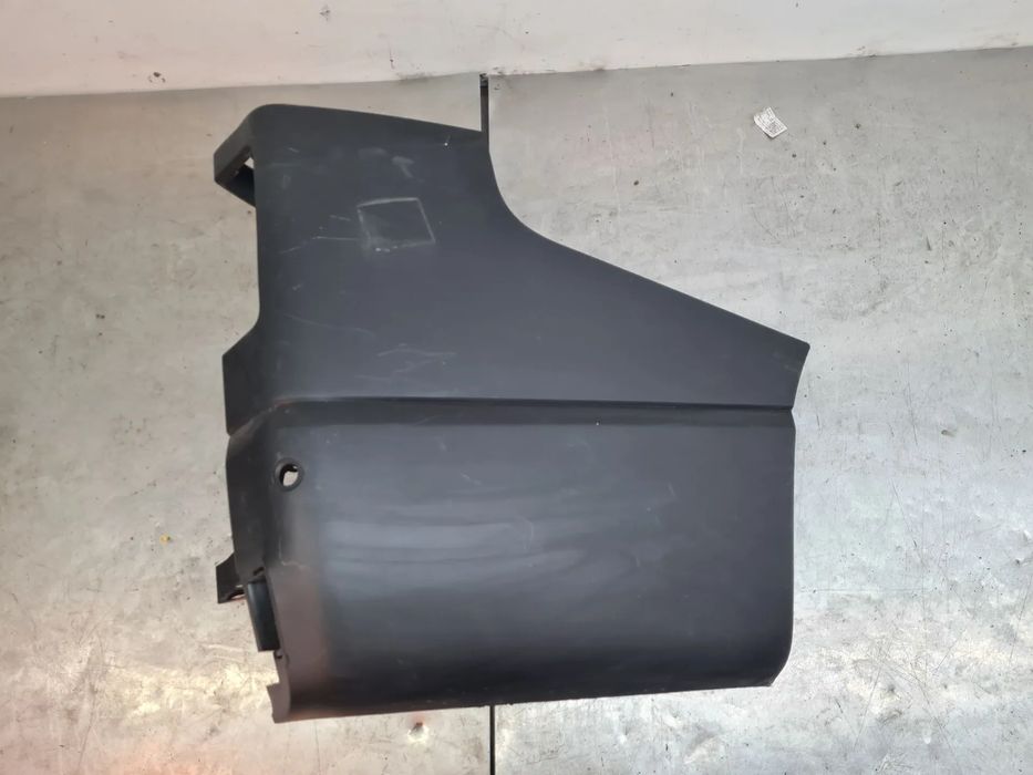 Canto pára-choques trás direito RENAULT Trafic III (FG_)