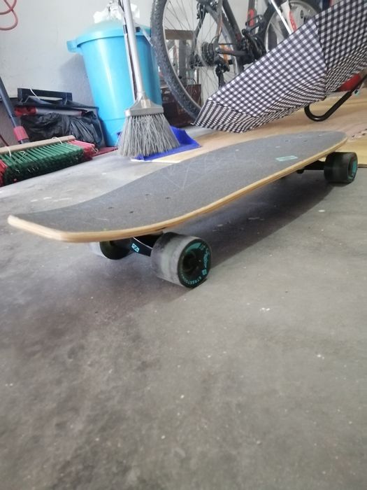 Cruiser skate (ler descrição)