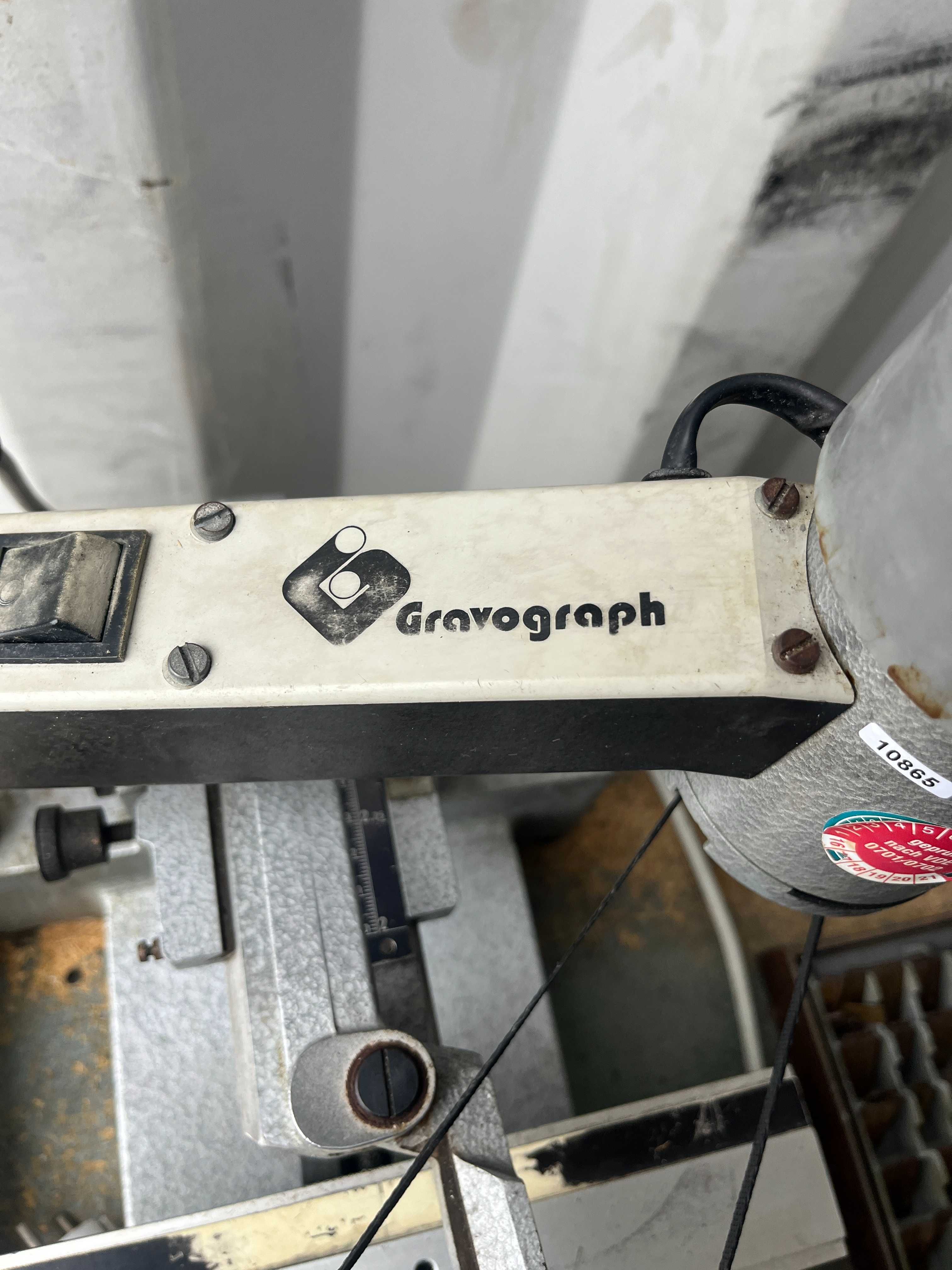 Grawerka Gravograph IM3 do frezarek ręcznych + komplet czcionek