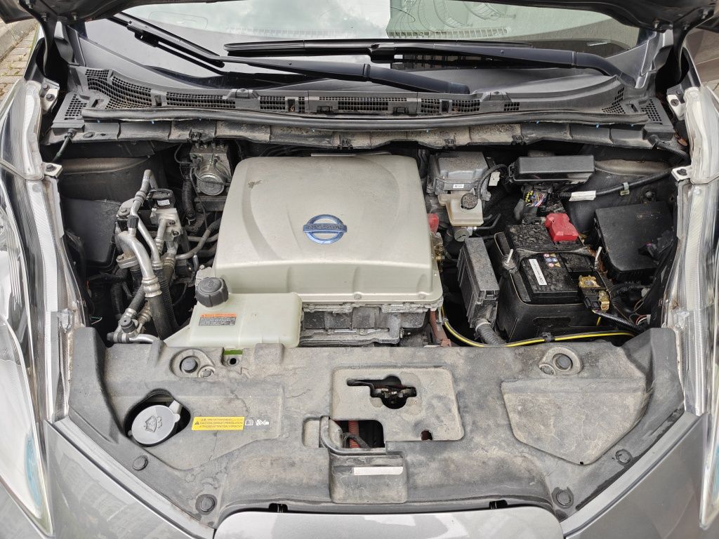 Nissan leaf 24kw soh 79%, максимальна