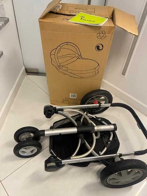 Wózek  spacerowy gondola nosidełko Komplet Quinny Buzz Komplet