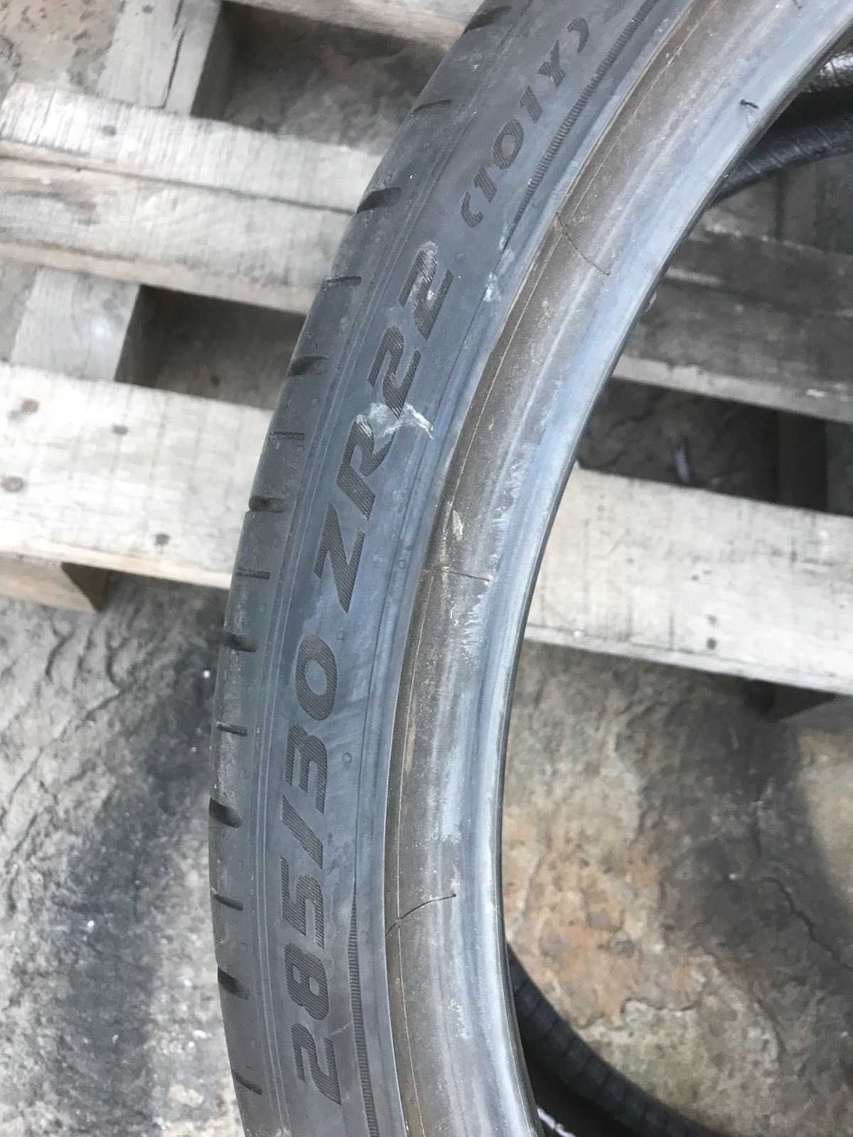 Шини Pirelli P-Zero 285/30R22 Комплект Літо Б/у Склад Оригінал