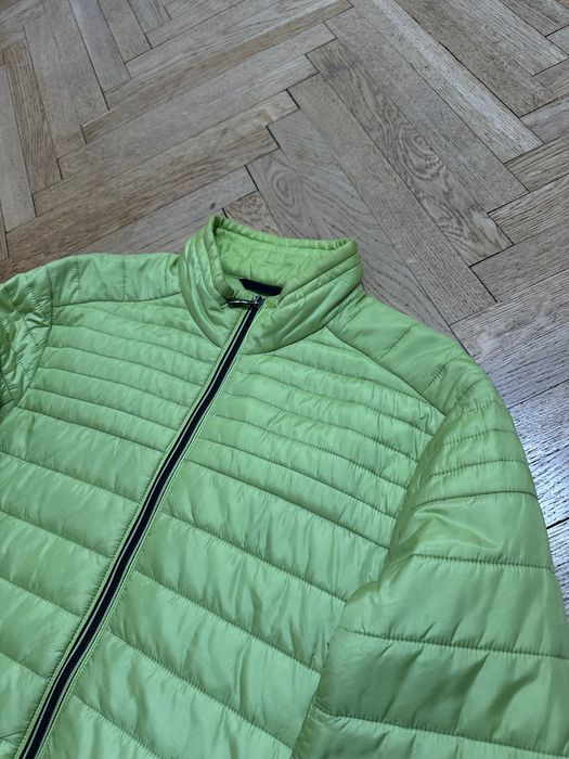 Микро пуховик куртка Hugo Boss М размер салатовый цвет thermore