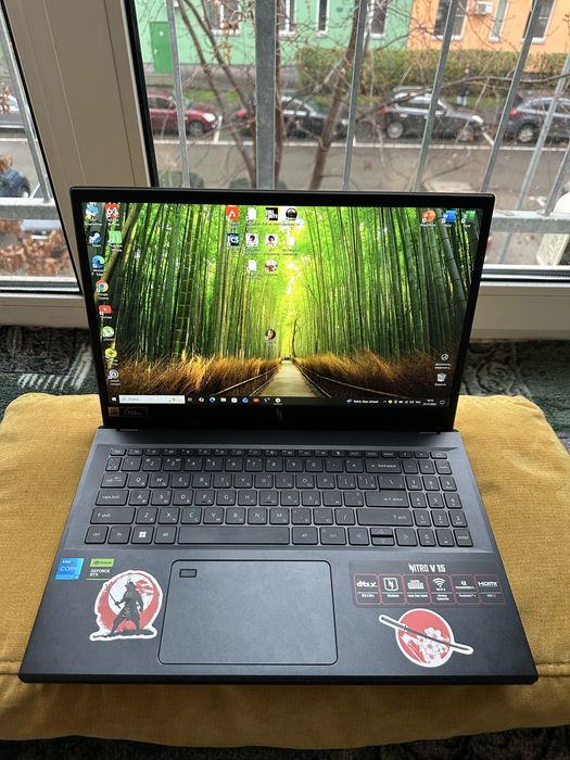 Acer nitro v 15 2050
