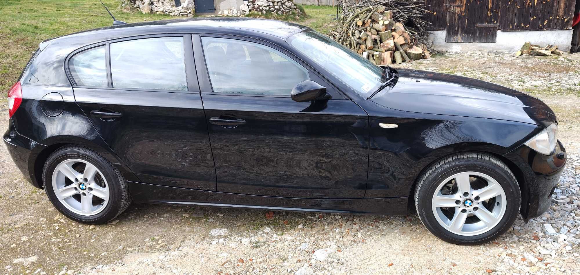 Samochód BMW seria 1