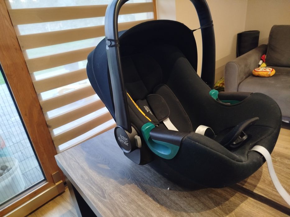 Fotelik Britax Römer Baby-Safe 3 i-Size