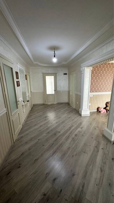 Оренда 3-х кімнатного будинку, по вул. Димківська (середина).