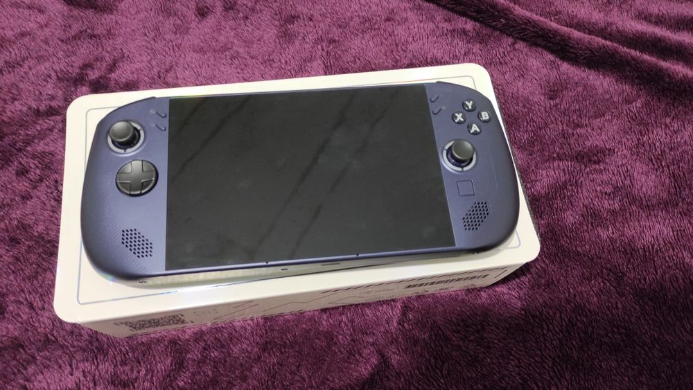 LENOVO LEGION Go S 8ARP1 Praticamente novo