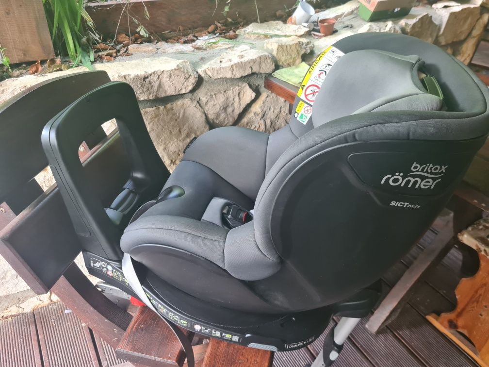 Fotelik obrotowy Britax Romer Dualfix M i-size isofix