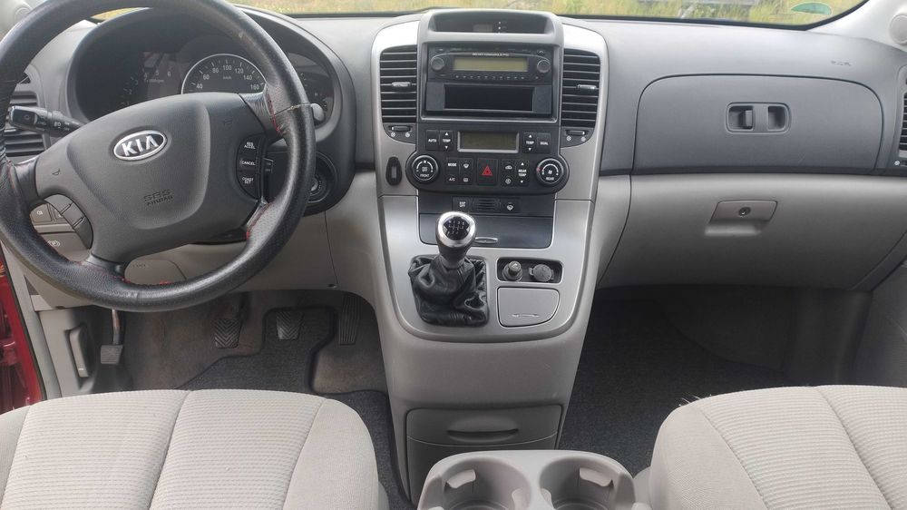 Sprzedam Kia Carnival z 2006r.