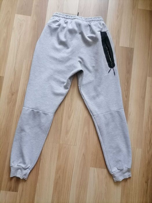 Spodnie dresowe nike M