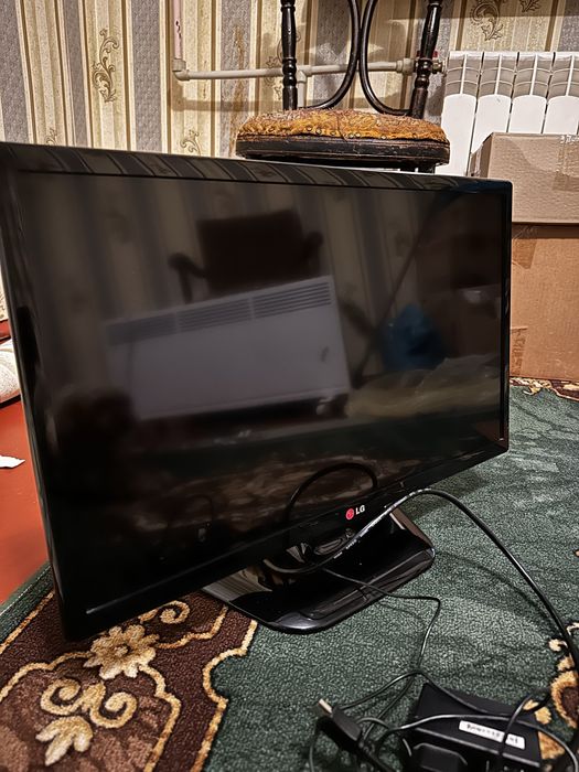 Телевізор LG 24 діагоняль LG 28MT45D-PZ