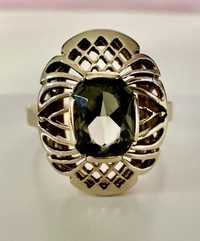 Pierścionek złoty z oczkiem warmet kratka kamień zielony