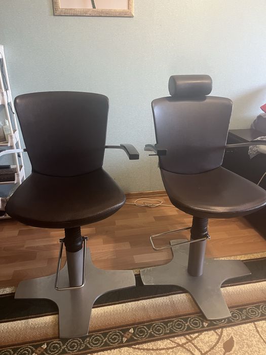 Перукарське крісло Італія