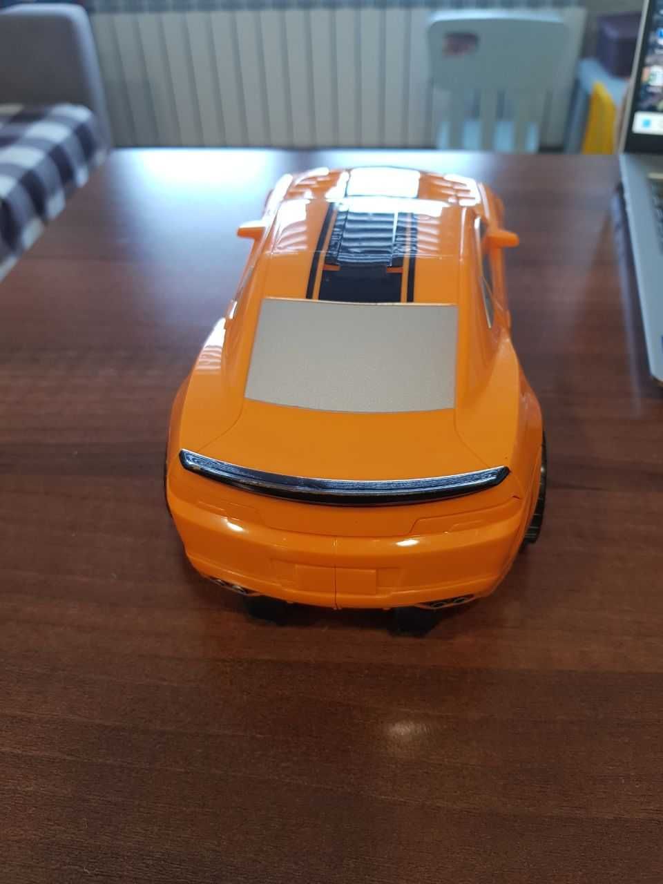 Іграшки Transformer Автоботи Оптимус та Бамблбі