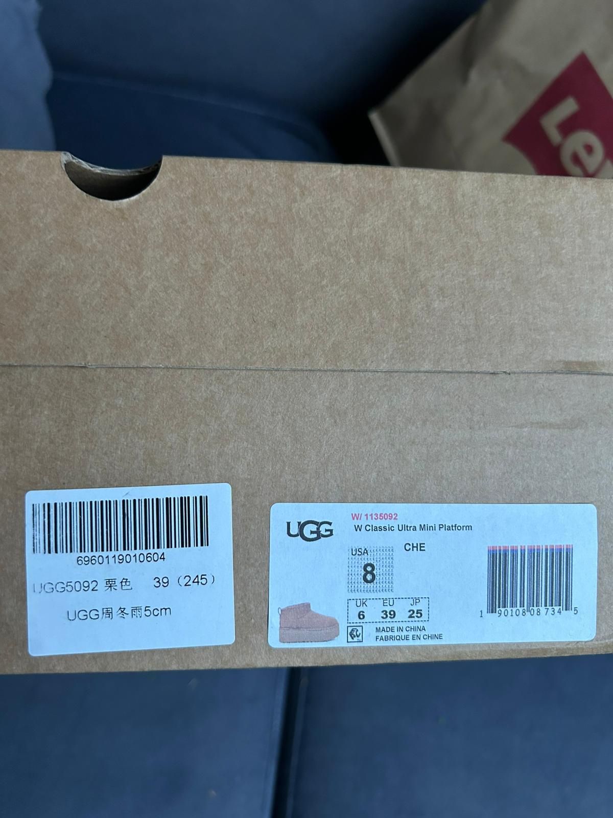 Buty UGG rozmiar 39 nowe