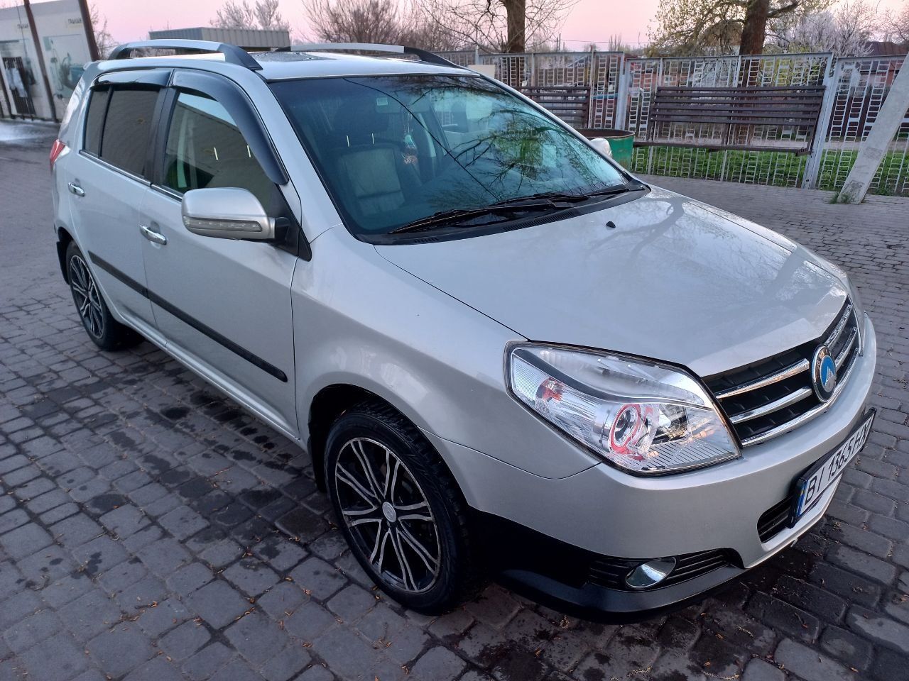 Geely MK Cross 1.5 газ/бензин